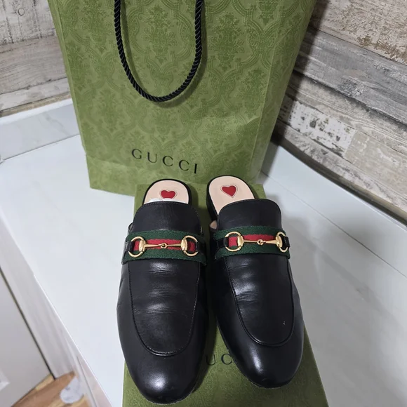 Gucci Women's Black Leather Princetown Horsebit Mule - Picture 7 of 8